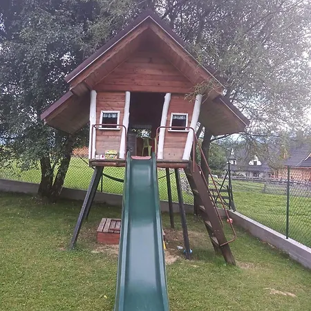 Pod Grapom *